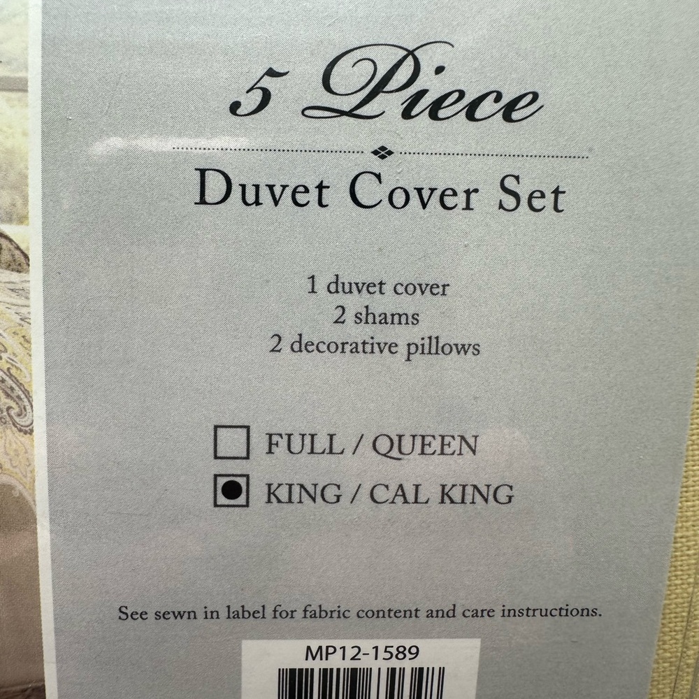 Elegant Madison Park Paisley Bedding Set in Yellow and Gray - Picture 3 of 5